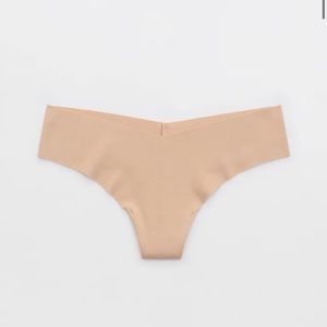 ⭐️ NWOT- Aerie cotton thong panties